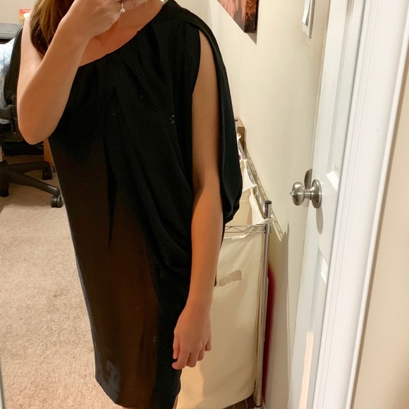 Zara black, silk cocktail dress - Picture 2 of 4
